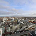 Metro 335 - mit Traumblick über die Insel